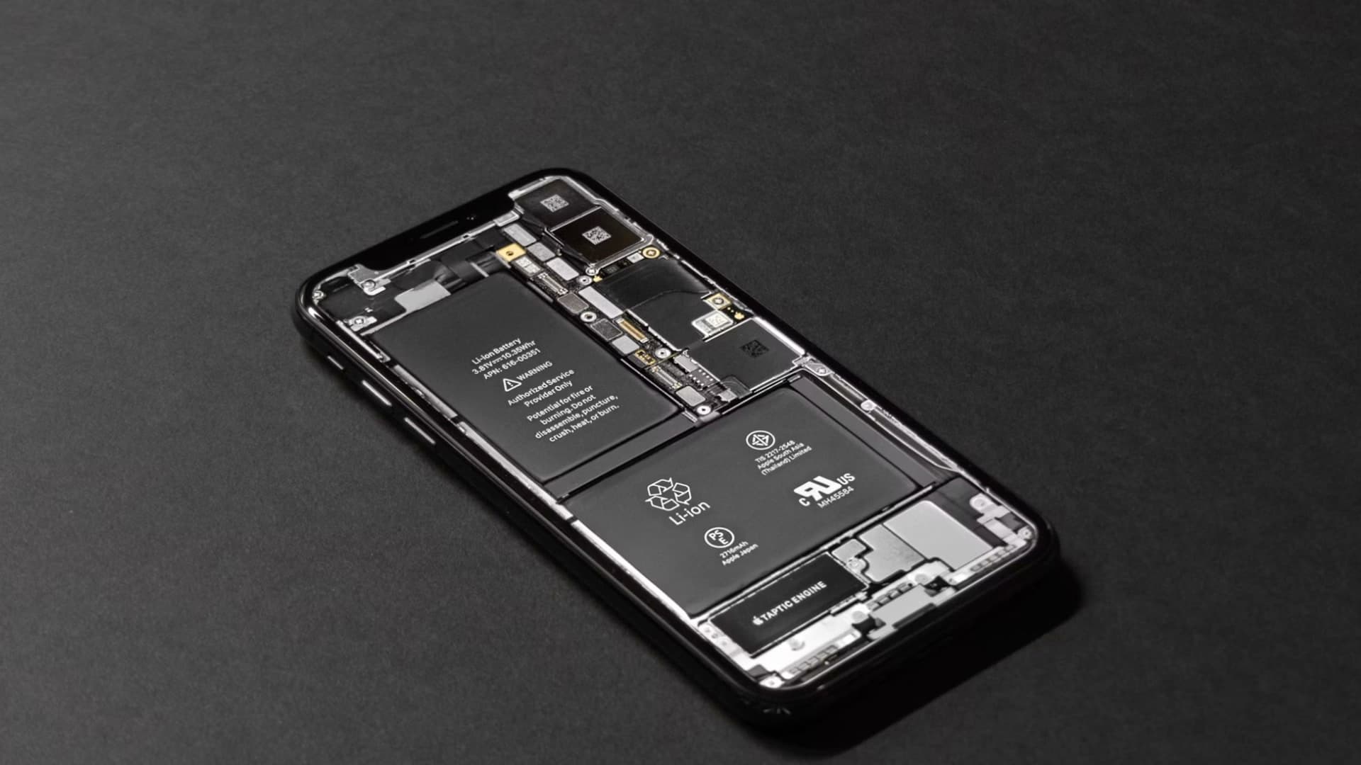 iPhoneのバッテリーを交換する方法